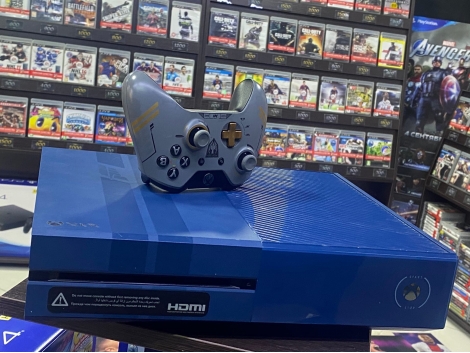 Игровая консоль Xbox ONE 1TB Blue Limited Edition (б/у)
