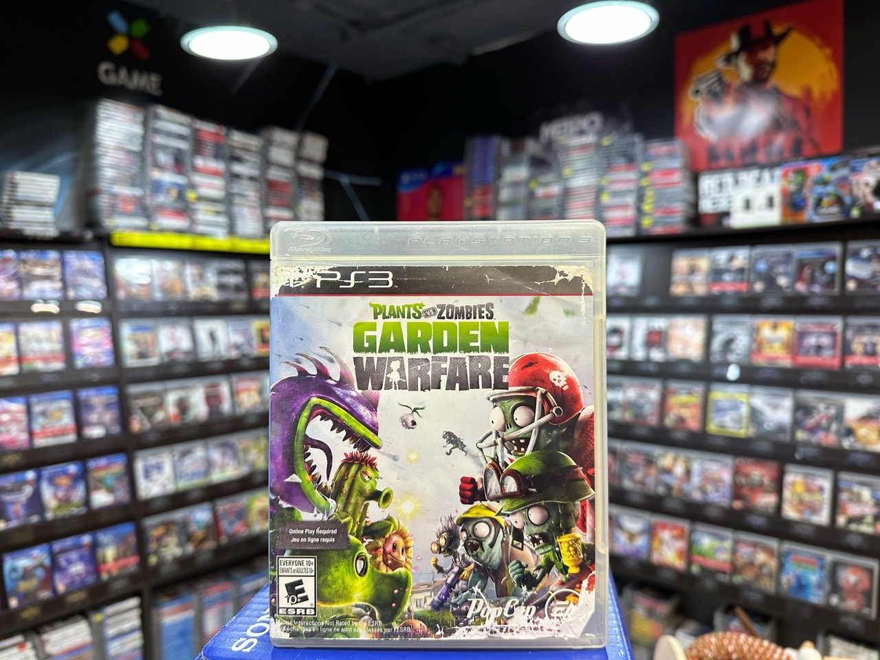 Plants vs Zombies: Garden Warfare PS3 (Поврежден бокс)